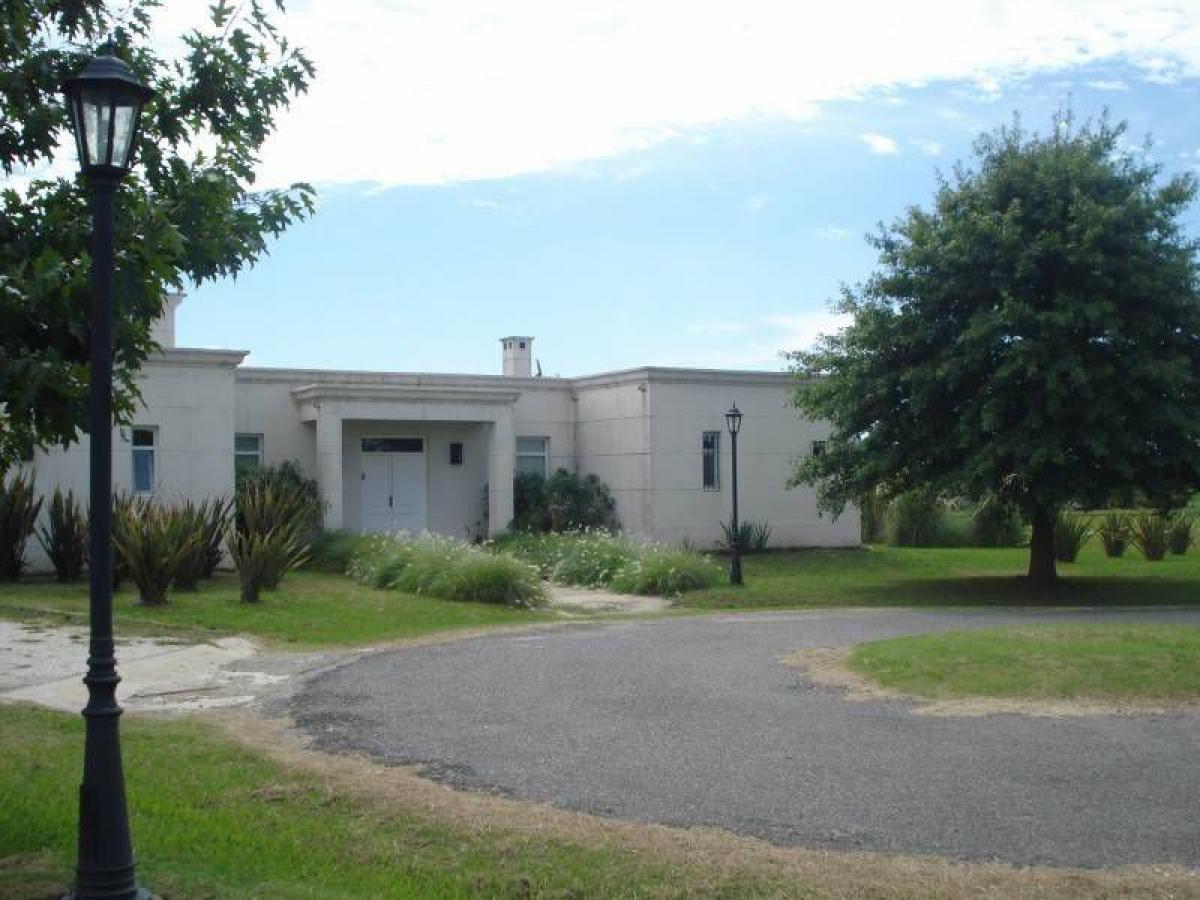 3 غرف نوم منزل في Pilar, Argentina رقم 89305