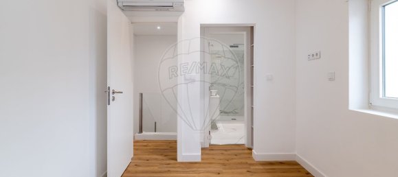 4 bedrooms House in Lisbon, Portugal No. 54473 30