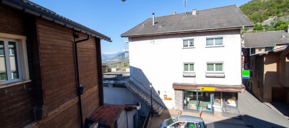 3 bedrooms House in Varen, Switzerland No. 207 19