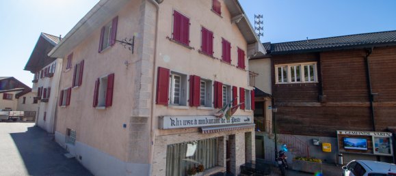 3 bedrooms House in Varen, Switzerland No. 207 30