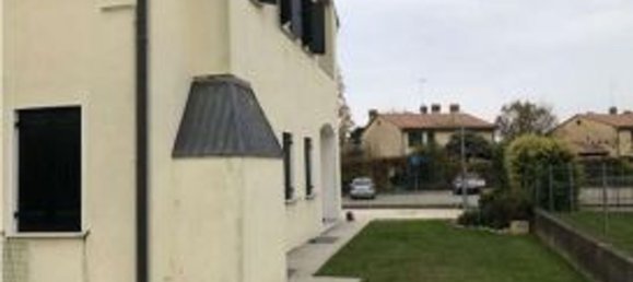 10 bedrooms House in Nervesa della Battaglia, Italy No. 381622 22