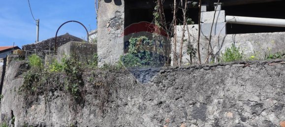 3 bedrooms House in Santa Venerina, Italy No. 332561 9