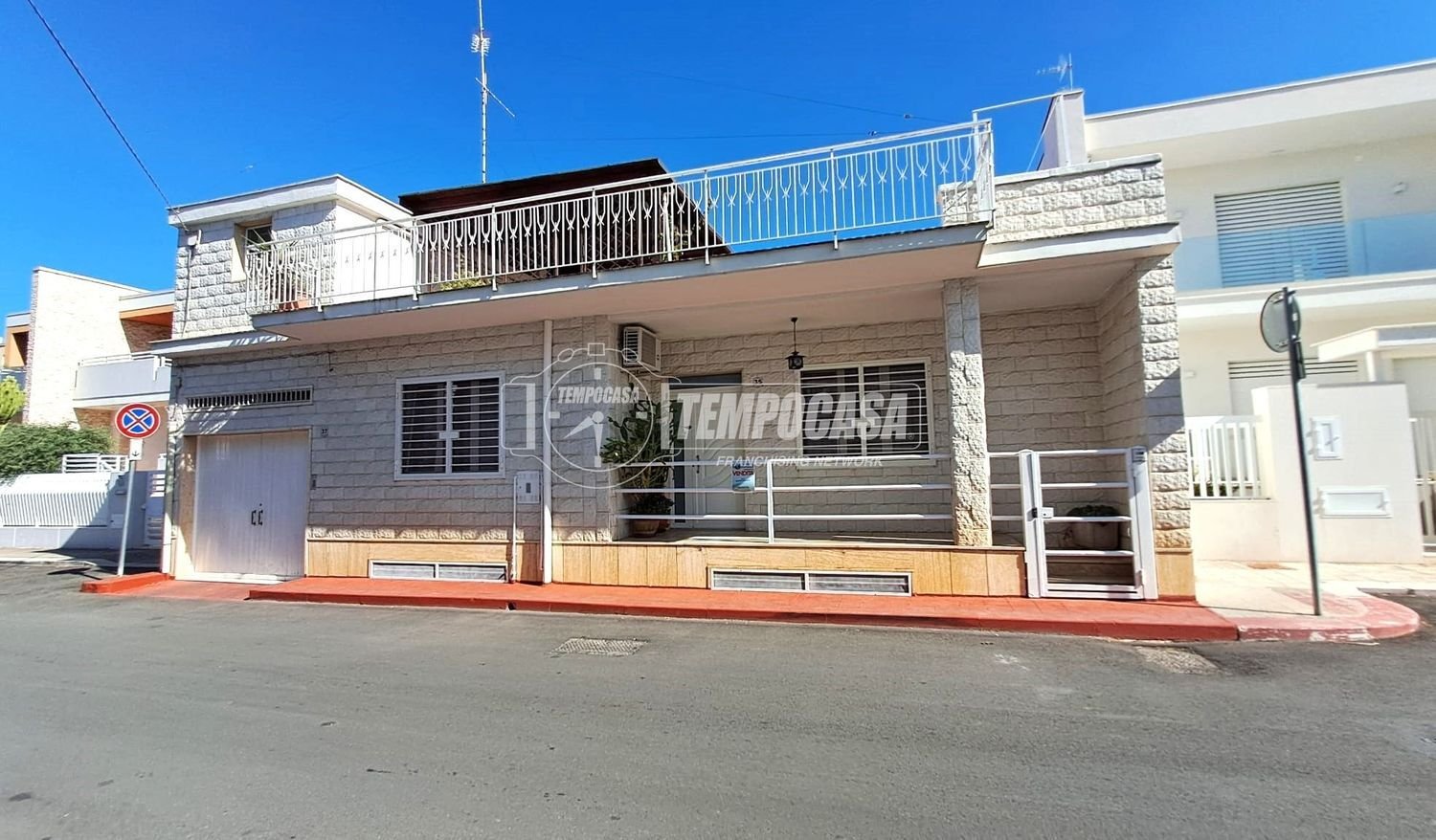 3 غرف نوم منزل في Adelfia, Italy رقم 363680