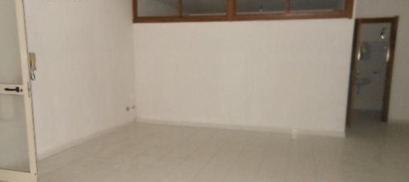 Garage in Sassari, Italy 70m², Nr. 255686 2