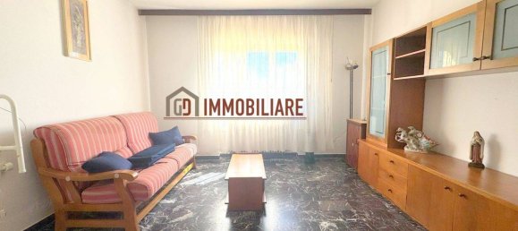 5 bedrooms House in Castelfranco Veneto, Italy No. 381178 5