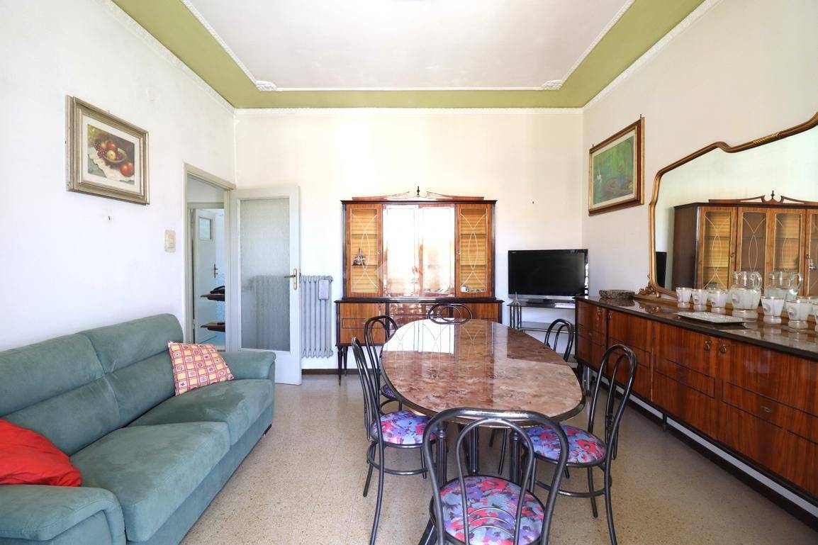 2 bedrooms Apartment in Terni, Italy No. 287170