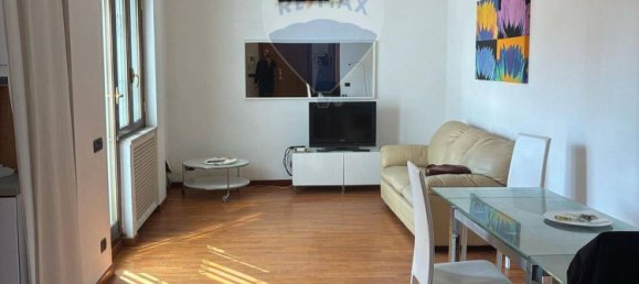2 Schlafzimmer Penthouse in Rome, Italy, Nr. 377726 3