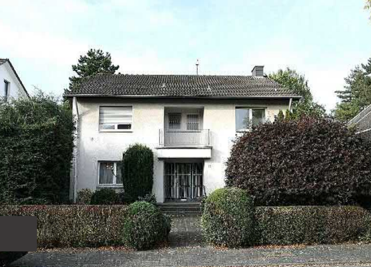 7 rooms House in Cologne, Germany No. 168902