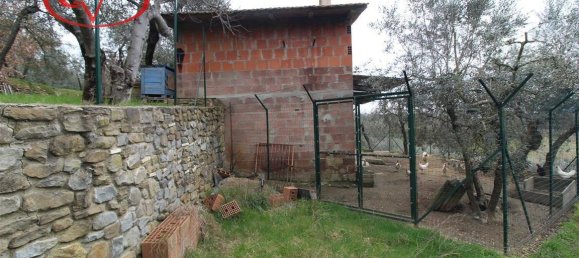 4 bedrooms Villa in Loro Ciuffenna, Italy No. 147981 12