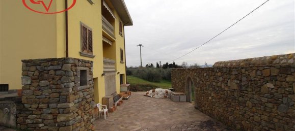 4 bedrooms Villa in Loro Ciuffenna, Italy No. 147981 19
