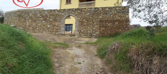 4 bedrooms Villa in Loro Ciuffenna, Italy No. 147981 14