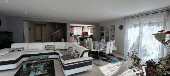 6 bedrooms House in Ille-et-Vilaine, France No. 332034 4