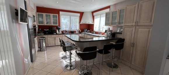 6 bedrooms House in Ille-et-Vilaine, France No. 332034 5
