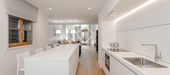 Дуплекс с 3 спальнями в Старый город, Испания № 127778 16