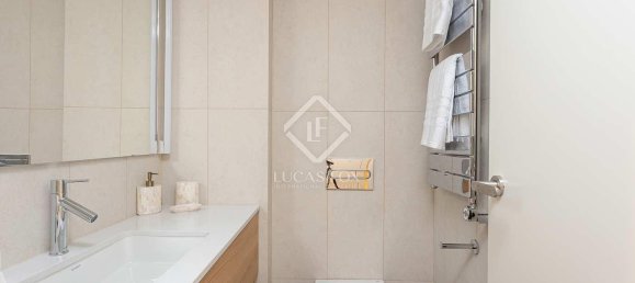 Дуплекс с 3 спальнями в Старый город, Испания № 127778 37