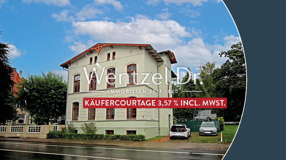 11 rooms Building in Rostock, Germany No. 311170