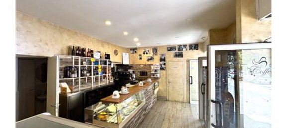 3 rooms Commercial property in Rome, Italy No. 308505 17