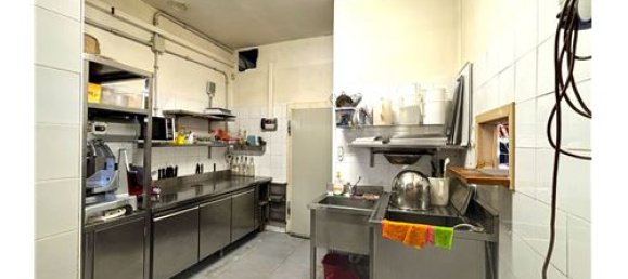 3 rooms Commercial property in Rome, Italy No. 308505 7