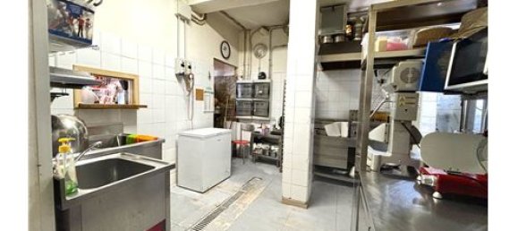 3 rooms Commercial property in Rome, Italy No. 308505 6