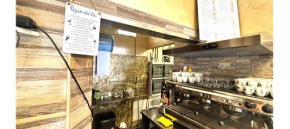 3 rooms Commercial property in Rome, Italy No. 308505 5