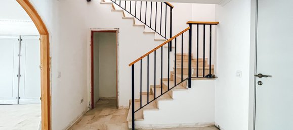 3 bedrooms Penthouse in Marbella, Spain No. 153521 6