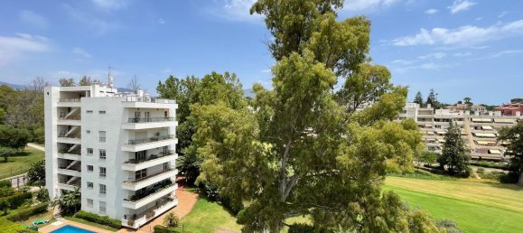 3 bedrooms Penthouse in Marbella, Spain No. 153521 2
