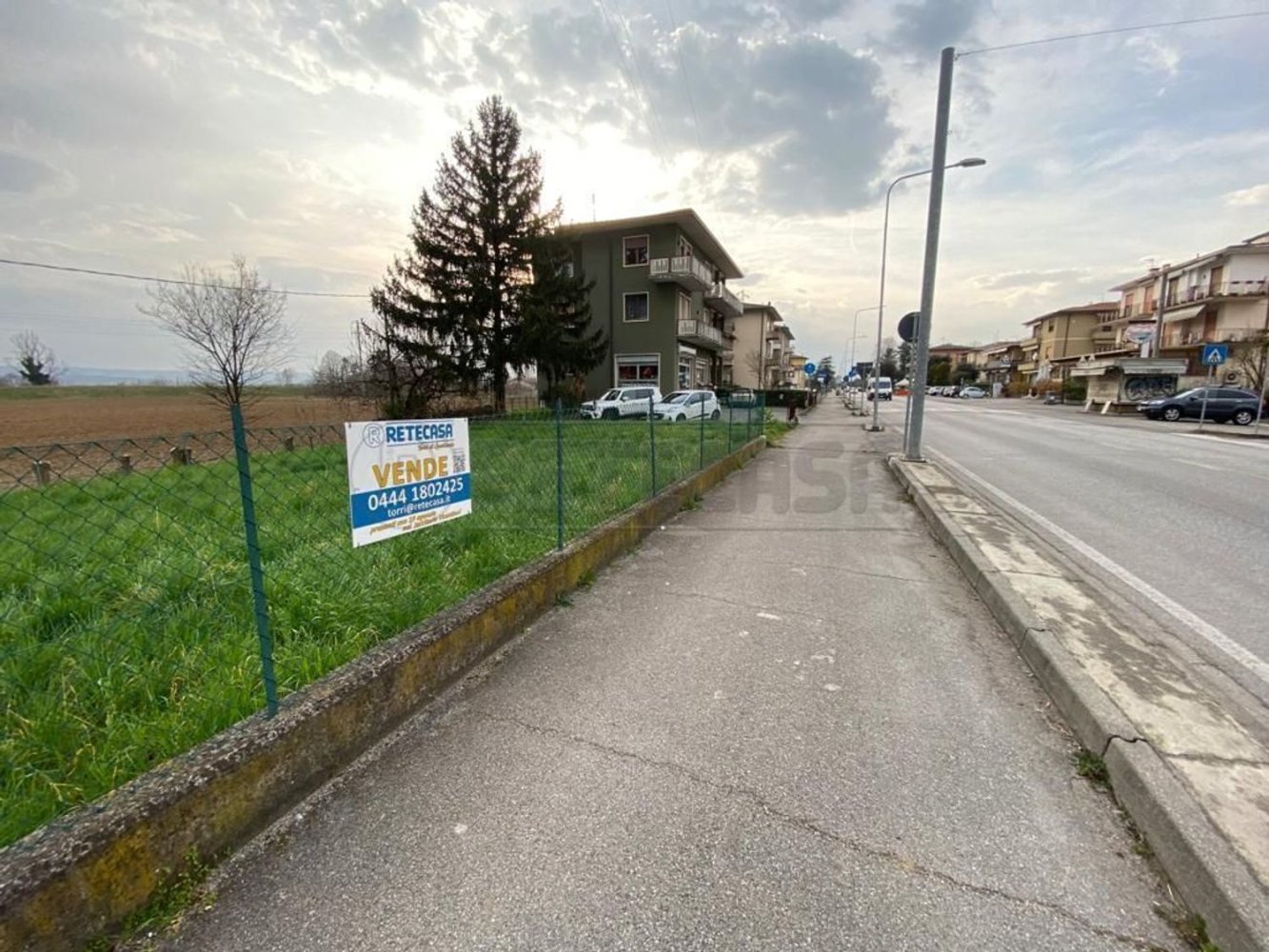 622m² Land in Quinto Vicentino, Italy No. 152317