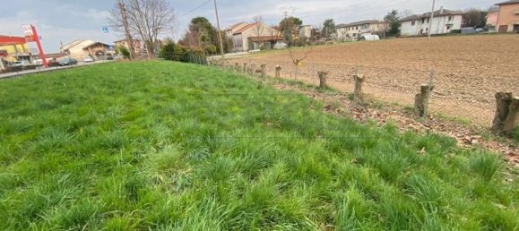 622m² Land in Quinto Vicentino, Italy No. 152317 3