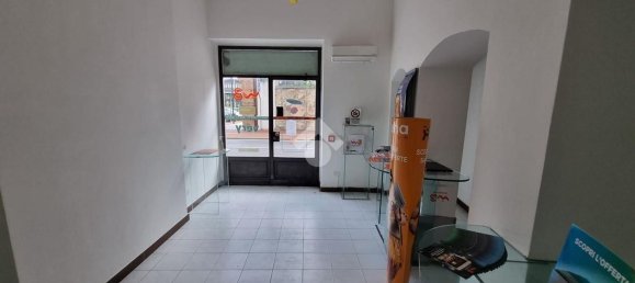 400m² Commercial property in Brescia, Italy No. 142434 22