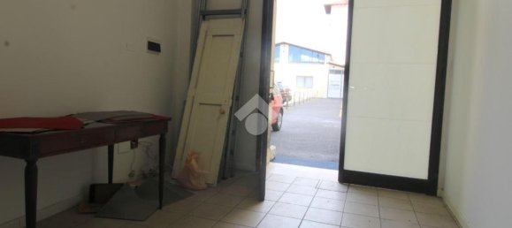 400m² Commercial property in Brescia, Italy No. 142434 17