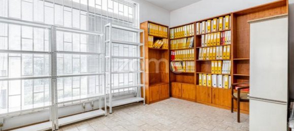 17m² Office in Sobreira, Portugal No. 50552 3