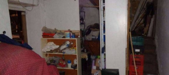 3 rooms Apartment in Folignano, Italy No. 263592 2