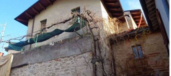 3 rooms Apartment in Folignano, Italy No. 263592 8