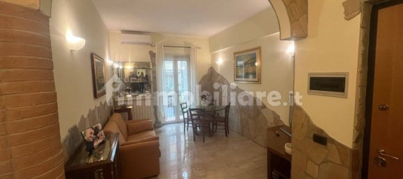 Apartamento de 2 dormitorios en Rome, Italy No. 216402 5