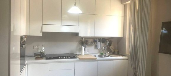 Apartamento de 3 dormitorios en Perugia, Italy No. 356597 5