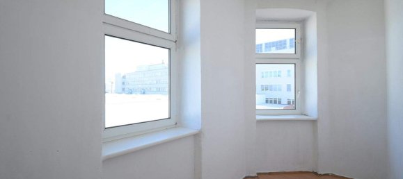 Квартира с 3 комнатами в Зиммеринг, Австрия № 248809 3