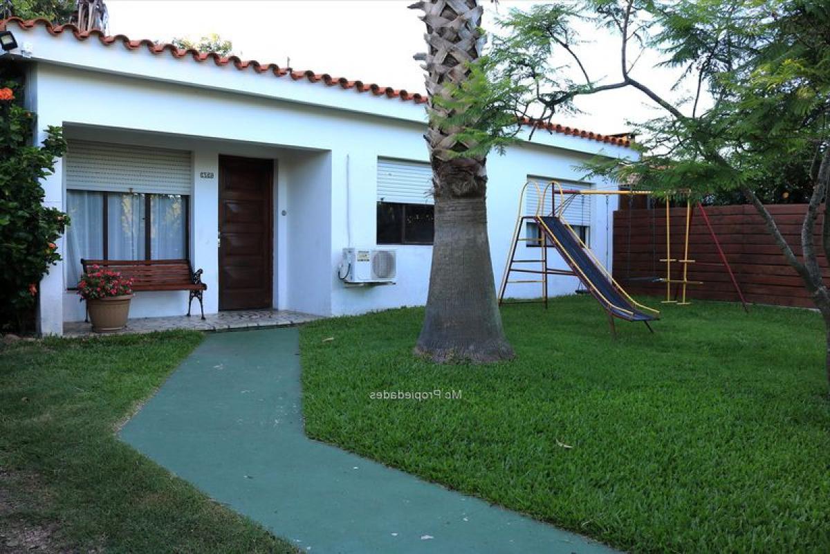 2 Schlafzimmer Haus in Canelones, Uruguay, Nr. 7948