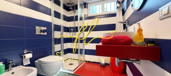 Apartamento de 2 divisões em Cecina, Italy N.º 11859 11