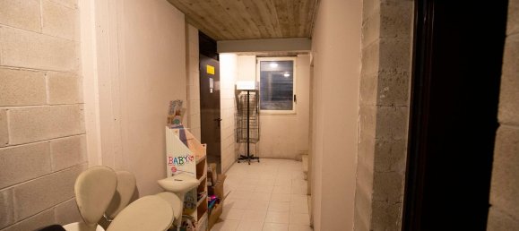 102m² Commercial property in Gessate, Italy No. 122309 17