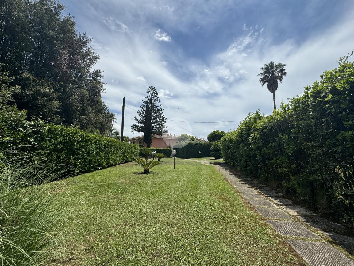 4-Zimmer Wohnung in Sabaudia, Italy, Nr. 2075