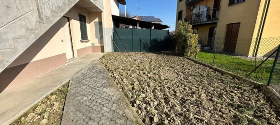 2غرفة شقة في Castelvetro Piacentino, Italy رقم 150754 7