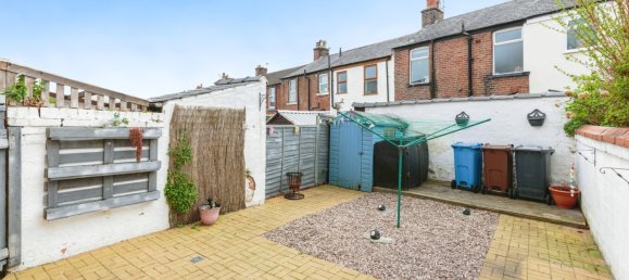 2 bedrooms House in Preston, United Kingdom No. 1959 8