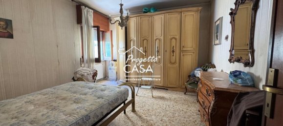 4 bedrooms Apartment in San Giorgio a Cremano, Italy No. 381350 8
