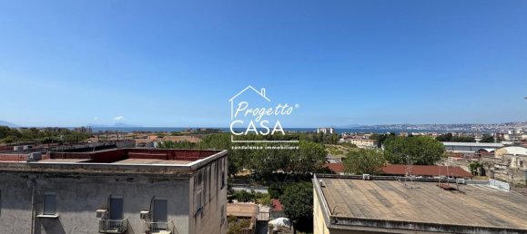 4 bedrooms Apartment in San Giorgio a Cremano, Italy No. 381350 3