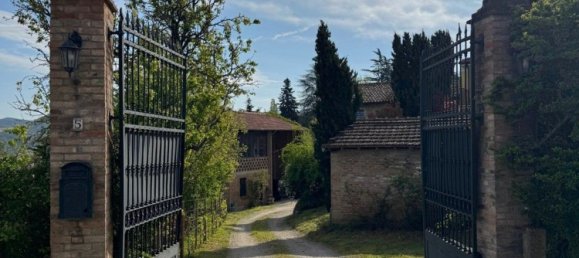 6 rooms House in Godiasco Salice Terme, Italy No. 268689 4