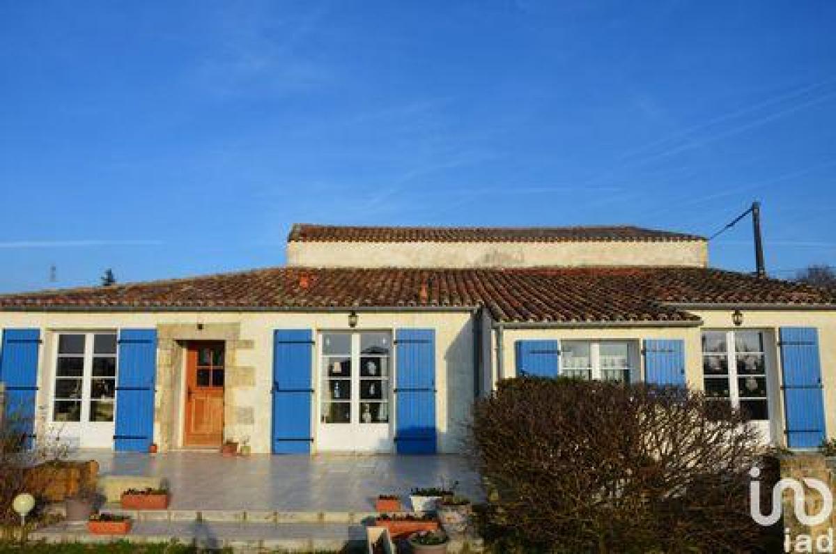 5 Schlafzimmer Haus in Cozes, France, Nr. 29130