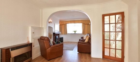 3 bedrooms House in Essex, United Kingdom No. 4136 12