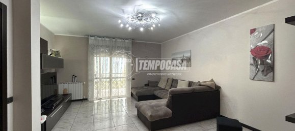 3-salle Appartement à Chiari, Italy No. 311844 6