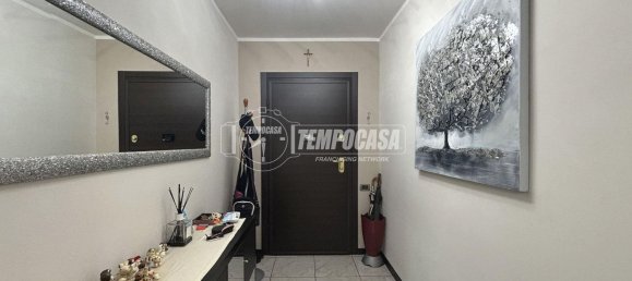 3-salle Appartement à Chiari, Italy No. 311844 4
