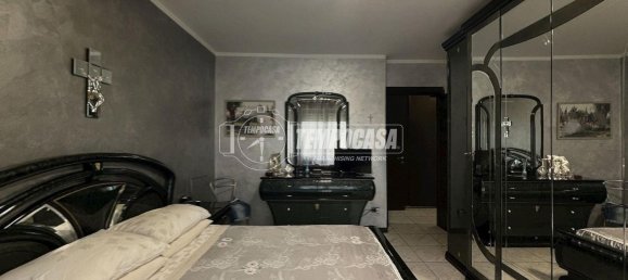 3-salle Appartement à Chiari, Italy No. 311844 17